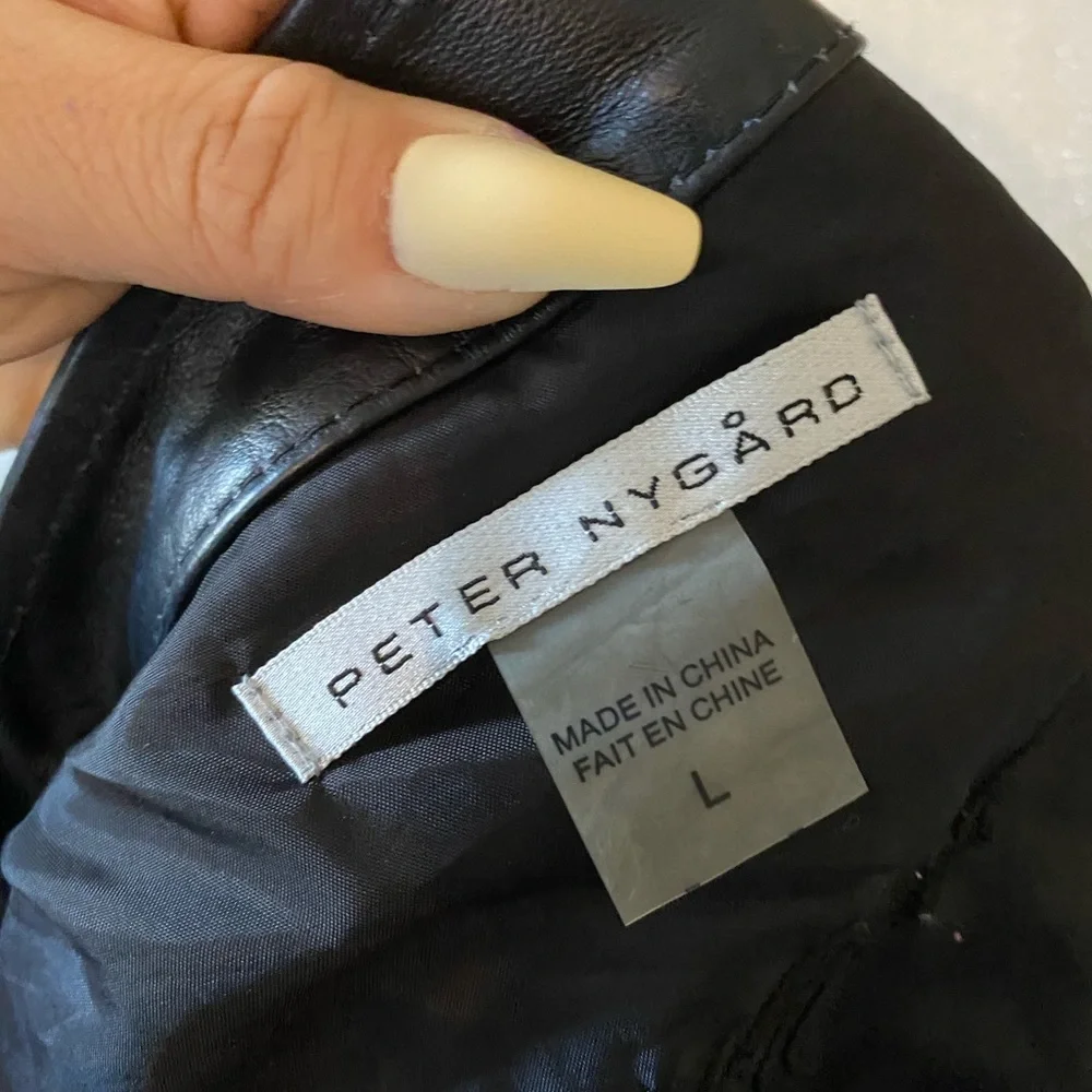 Really Cool 100% Leather Ruffle Jacket - Picture 7 of 7